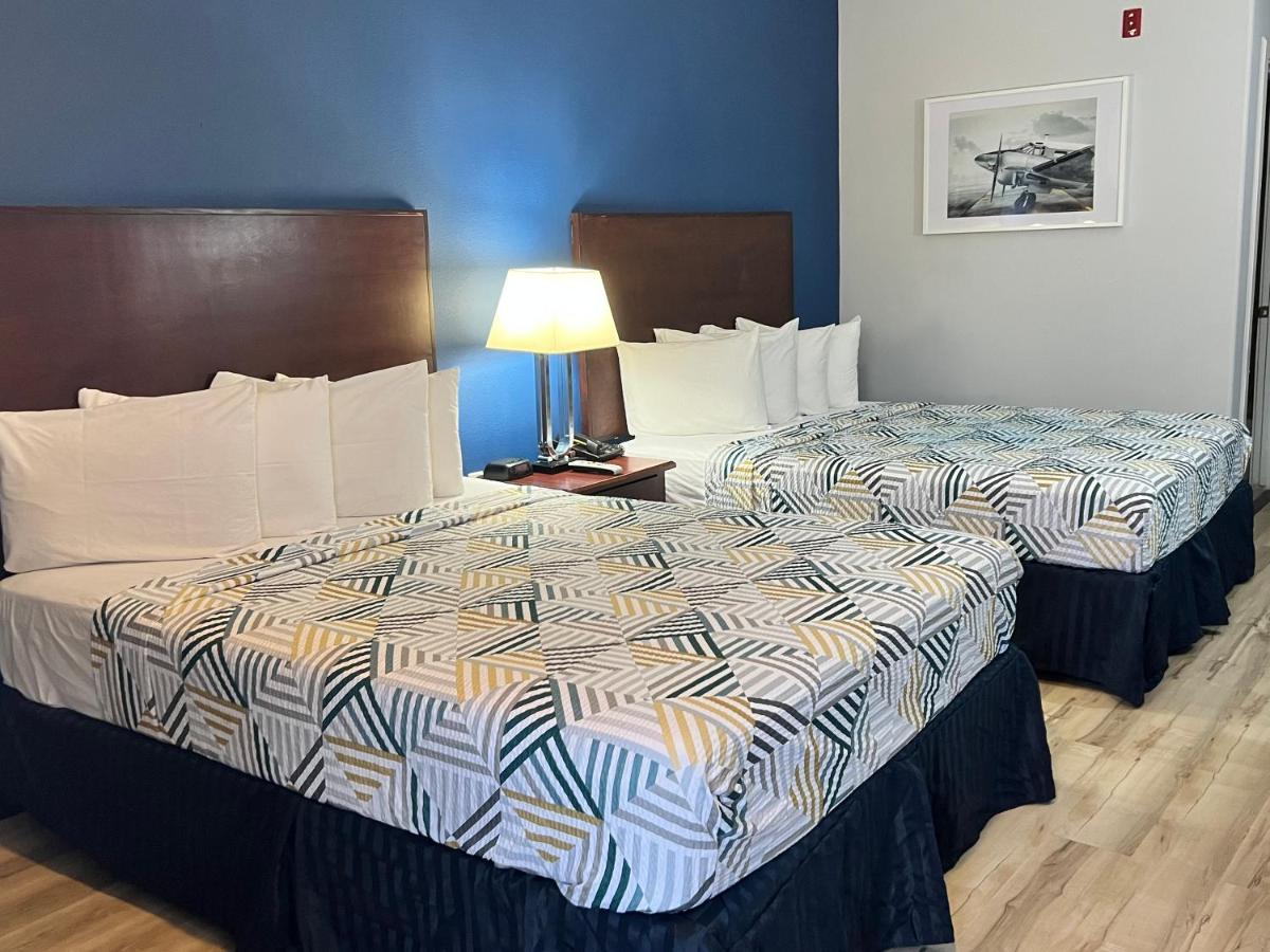 Motel Baymont By Wyndham Ridgecrest Esterno foto