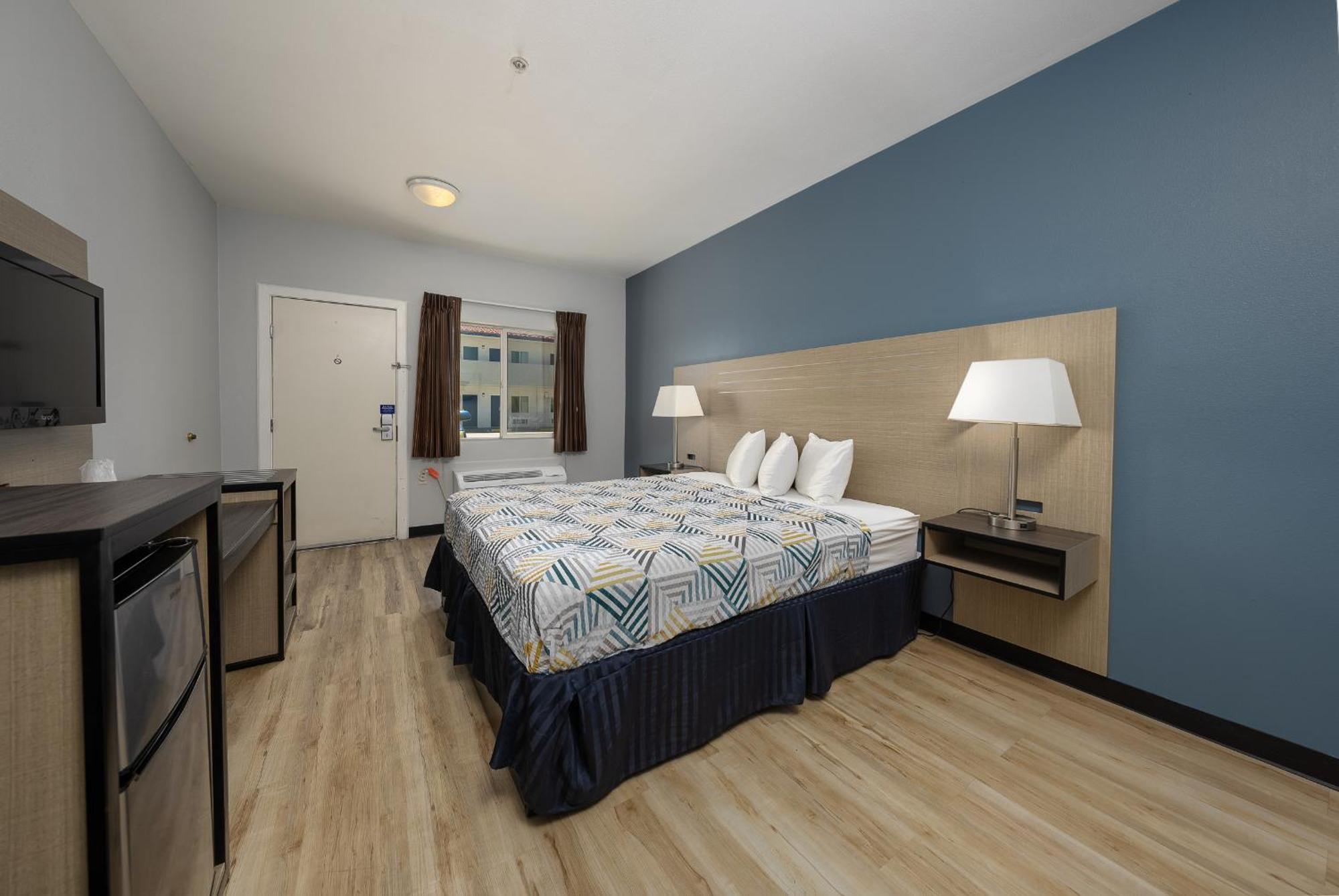 Motel Baymont By Wyndham Ridgecrest Esterno foto